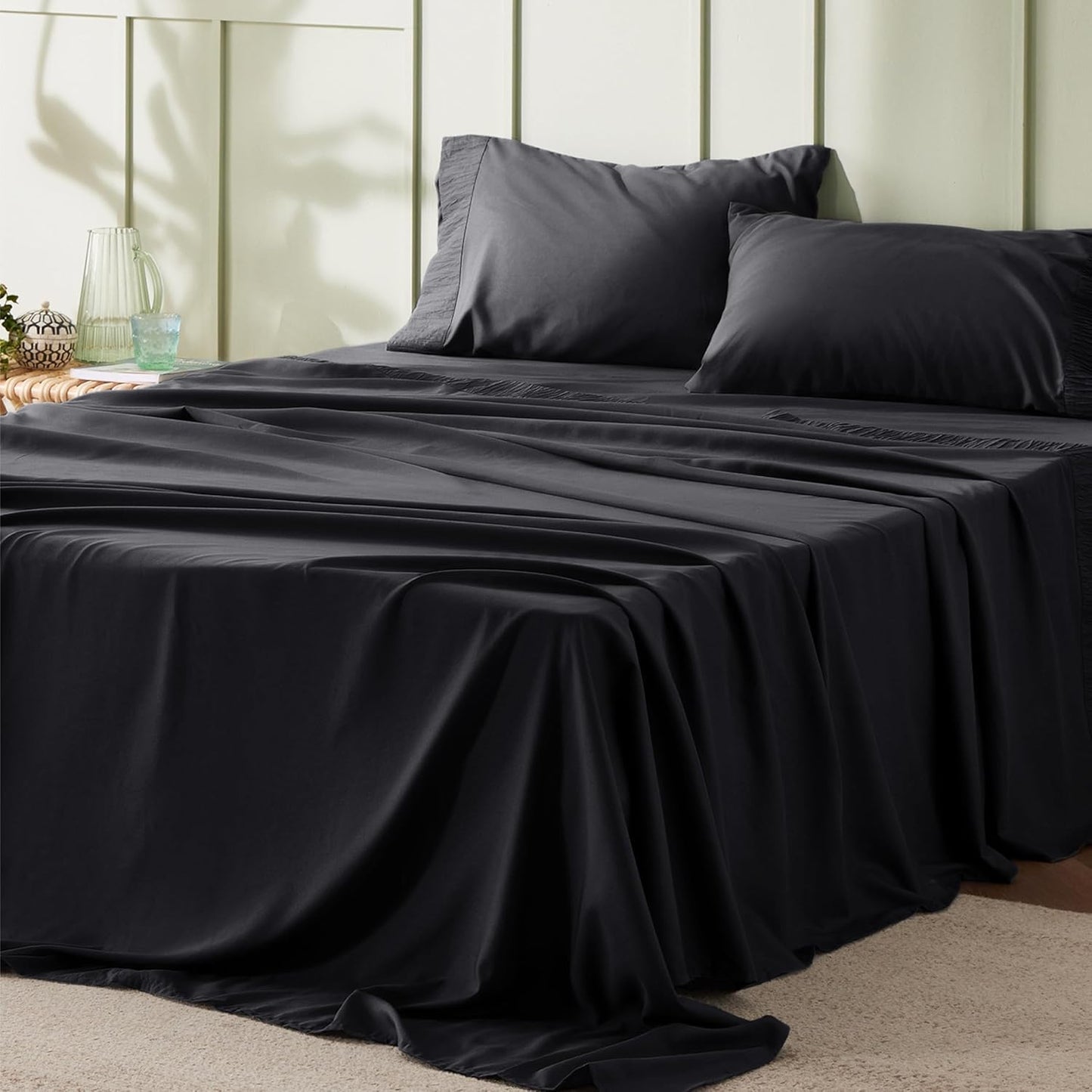 Bedsure Queen Sheet Set - 4 Pieces Soft Queen Size Sheets - Breathable & Cooling - Hotel Luxury - Easy Care Polyester Microfiber Bedding for Women, Men, Dark Grey